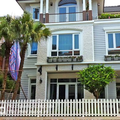 Ngoại thất đẹp với gỗ nhựa
